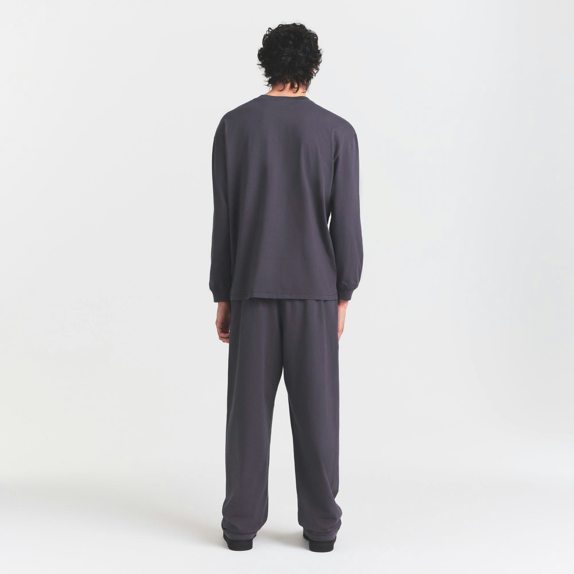 Mens Relaxed Long Sleeve T-Shirt - 3